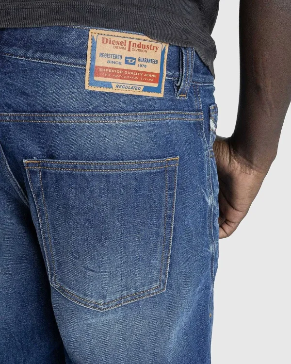 Bukser>Diesel 2010-D-Macs Straight Jeans Denim