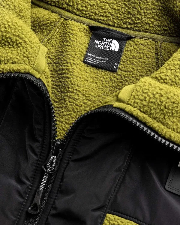 T-Shirts>The North Face Fleeski Y2K Vest Forest Olive