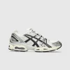 Sneakers>asics Gel-Nimbus 9 Creme/Sort