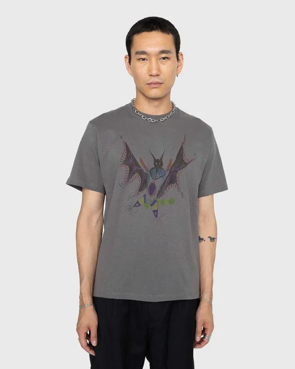 T-Shirts>Gentle Fullness Genbrugt Bomuld Bat Tee Sort