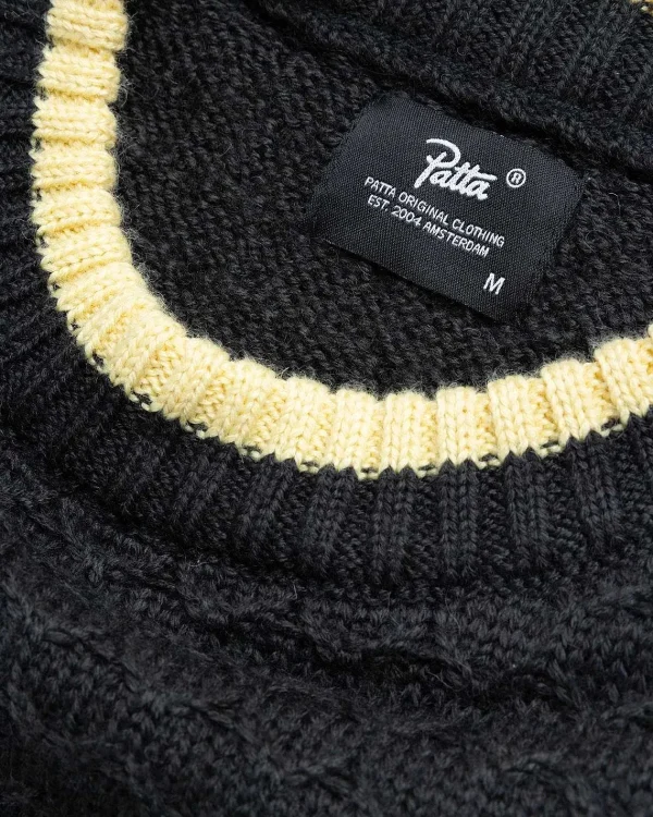 Strik>Patta Loves You Kabelstrikket Sweater Pirate Black