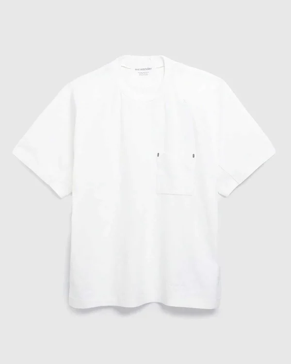 T-Shirts>And Wander Merino Base Ss T Off-White