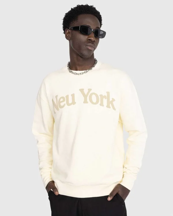 Sveder>Highsnobiety Neu York Crewneck Aeggeskal