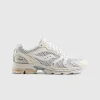 Sneakers>Saucony Pro Grid Triumph 4 Creme/Hvid