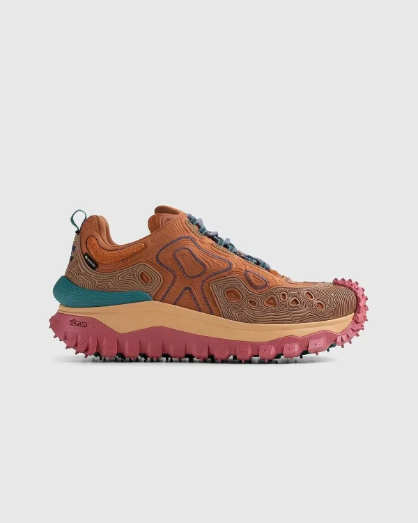 Sneakers>Moncler Trailgrip Grain Sneakers Orange